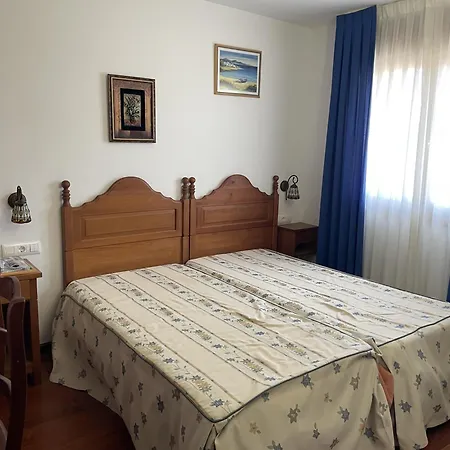 Rural En El Canon Del Rio Lobos Hostel