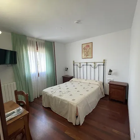 Hostel Rural En El Canon Del Rio Lobos Ucero