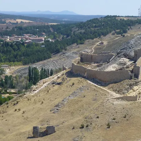 בית הארחה Rural En El Canon Del Rio Lobos *