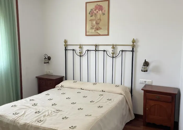 Rural En El Canon Del Rio Lobos 호스텔