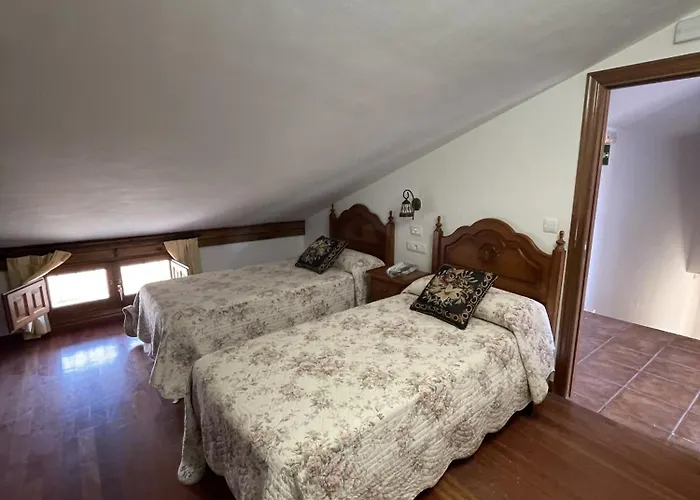 호스텔 Rural En El Canon Del Rio Lobos